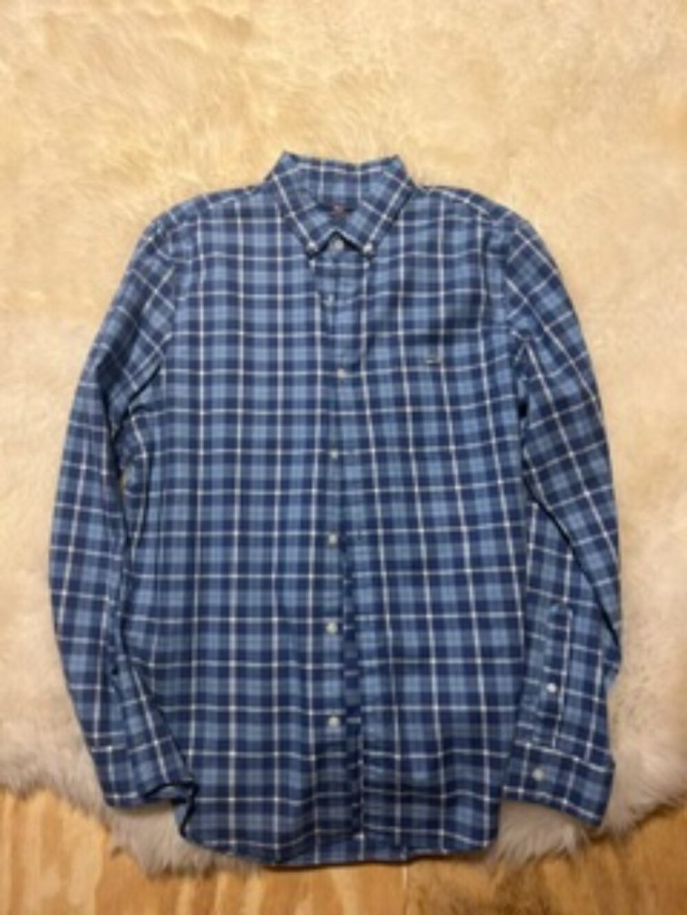 Vineyard Vines Button Down, blue plaid, size medium